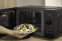 Мікрохвильова піч Gorenje MO20A3B5 (C20UXP75-G8E-B1A) - фото 4
